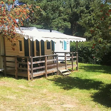 Camping Le Riou La Selle 캠프장 Saint-Agrève